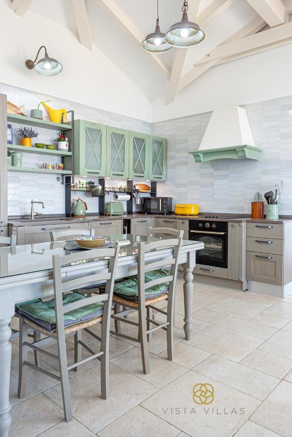 Vista Villas - Sweet Life Apartment Villa S Ražanac 外观 照片